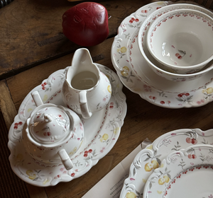 Juego de Té de Cerámica Pintado a Mano con Relieve Francés, Ecológico, con Borde Rosa y Estampado de Cerezas, para el Té de la Tarde, con Logotipo Personalizado para Hoteles de Lujo, Novedad 2026 - Product Image 6