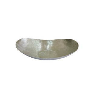 Venta caliente personalizado diseño de visón forma de barco bandeja de servicio hecha a mano de aluminio plateado para uso doméstico Hotel bandeja decorativa - Product Image 3