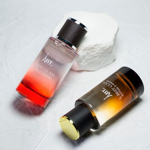 Flacons de parfum cylindriques en verre dégradé de luxe en gros - 30 ml, 50 ml, 100 ml - Teinte violet/or avec vaporisateur pompe - Product Image 1