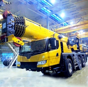 Grúa Montada en Camión XCT35_SR de 35 Toneladas con Sistema Hidráulico Robusto para Proyectos de Construcción de Ingeniería - Product Image 4