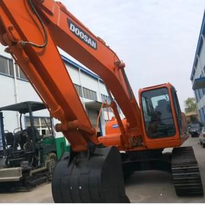 Perfect Quality <b>Used</b> Doosan DH220LC-7 Crawler Excavator Great Performance Features Including Gearbox Pump - Product Image 6