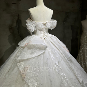 ชุดแต่งงานผู้หญิงแบบเปิดไหล่ผ้าลูกไม้ทรงบอลกาวน์สวยงาม รุ่น Wx98 จาก Jancember - Product Image 4