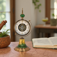 Horloge de bureau numérique circulaire en métal de style européen moderne Armens avec rétroéclairage et calendrier pour la décoration du salon