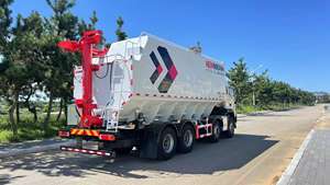 Réservoir d'alimentation en vrac de 36m ³ Boîte à fourrage pour porcs de haute qualité Camion de livraison d'aliments <span class=keywords><strong>Transport</strong></span> d'aliments Taille personnalisée avec tarière - Product Image 4