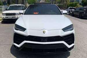 Légèrement utilisé Vendre un SUV Lamborghini <span class=keywords><strong>Urus</strong></span> - Product Image 2