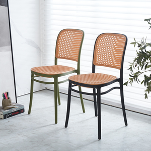 Silla <span class=keywords><strong>de</strong></span> Jardín Apilable Ergonómica Moderna <span class=keywords><strong>de</strong></span> Plástico con Respaldo, Estilo Ratán, para Balcón, Ocio o Uso en Hoteles - Product Image 3