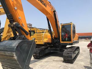 Excavatrice sur chenilles Hyundai 305 LC-9T d'occasion, 31 tonnes, avec moteur et roulements, prix bas, en vente, modèle 2023, faible nombre d'heures de fonctionnement - Product Image 3