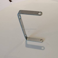Pièces personnalisées en acier inoxydable et aluminium pour estampage métallique : supports, étagères, boîtiers électroniques, charnières, pinces, clips, plaques, cadres et panneaux
