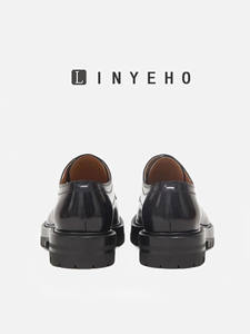 Zapatos planos informales de cuero genuino de estilo británico, zapatos de suela gruesa <span class=keywords><strong>Tadi</strong></span> con punta dividida para hombre, mocasines de trotón de cerdo perezoso para mujer, mocasines individuales - Product Image 4