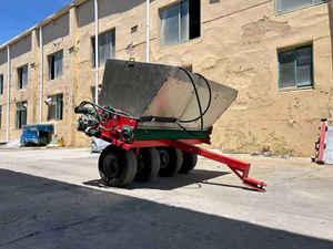 Semoir traîné polyvalent pour l'entretien des pelouses, la gestion du <span class=keywords><strong>gazon</strong></span>, la distribution de compost et l'amélioration des sols - Prix de dépôt - Product Image 2