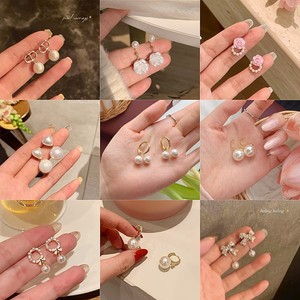 เข็มเงินเพิร์ลเพทายสำหรับผู้หญิงต่างหูแบบห้อยสไตล์หรูหราในป่าเย็น - Product Image 1