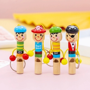 Sifflet en bois peint à la main en forme de petit homme, pendentif pour enfants, vente en gros - Product Image 4