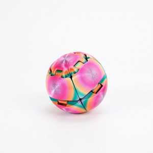 Jouet anti-stress Feeron en plastique imprimé en 3D - Sphère rotative à engrenages, finition métallique bleue et noire, 3-6 cm - Product Image 1