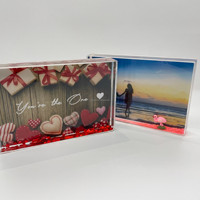 Cadre photo personnalisé sur le thème de la Saint-Valentin avec flotteurs scintillants en acrylique 4*6 5*7 Aqua Blox avec insertion liquide colorée