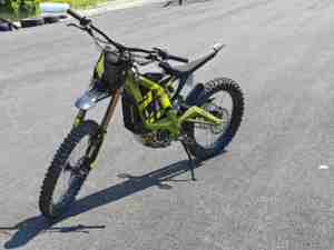 Nouvelle Moto Tout-Terrain Surron Light X Originale 2025 en Stock 72V 40AH Ultra à Vendre - Product Image 4