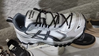 Chaussures quotidiennes pour hommes, baskets légères en cuir véritable et maille, résistantes à l'usure, chaussures de marche absorbant la transpiration, modèle polyvalent