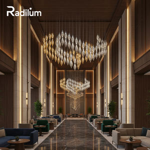 Candelabro <span class=keywords><strong>de</strong></span> ópera <span class=keywords><strong>de</strong></span> gota <span class=keywords><strong>de</strong></span> cristal grande <span class=keywords><strong>de</strong></span> lujo, instalación <span class=keywords><strong>de</strong></span> arte personalizada, luz colgante, proyecto <span class=keywords><strong>de</strong></span> vestíbulo <span class=keywords><strong>de</strong></span> <span class=keywords><strong>Hotel</strong></span>, iluminación directa <span class=keywords><strong>de</strong></span> fábrica - Product Image 1