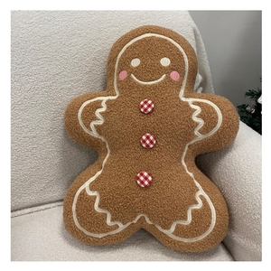 Coussin de Noël personnalisé en forme de <span class=keywords><strong>maison</strong></span> en pain d'épices saisonnier - Product Image 4