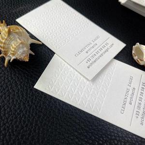 Dập nổi thẻ kinh doanh tùy chỉnh gói màu sắc và kích thước giấy cao cấp OEM bù đắp in ấn tráng giấy tùy chỉnh thẻ các tông 100 cái - Product Image 3