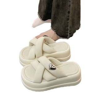 Fashion Rhinestone Outdoor Summer Breathable Casual SlippersPleatform Slipper Women Sandals Women Big Size Flat Slippers - Product Image 5