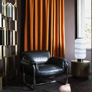 Poltrona italiana moderna <span class=keywords><strong>e</strong></span> minimalista in <span class=keywords><strong>nero</strong></span> <span class=keywords><strong>divano</strong></span> da soggiorno Hotel nordico con struttura in metallo pelle Villa poltrona per il tempo libero - Product Image 4