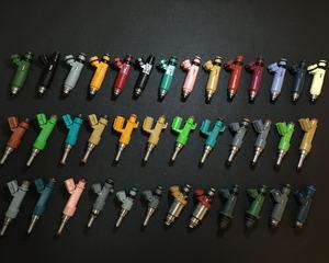 リーズナブルな価格のガソリン燃料インジェクター OEM 211501620 スカニア C220 <span class=keywords><strong>2</strong></span>シリーズ 1980-1988 <span class=keywords><strong>2</strong></span>.2L 211501620 インジェクターノズル - Product Image 3