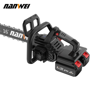 <span class=keywords><strong>NANWEI</strong></span> <span class=keywords><strong>เลื่อย</strong></span>โซ่ยนต์ไร้สาย 16 นิ้ว 42v มอเตอร์ไร้แปรงถ่าน แบตเตอรี่ลิเธียม DIY สำหรับงานตัดในสวน รับผลิตแบบ OEM ขายดี - Product Image 4