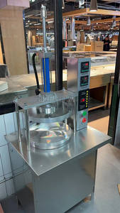 Máquina de hoja moldeadora de pan pita con base de bola de masa de pastel de pizza comercial automática - Product Image 3