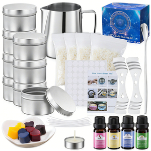 Kits de fabrication de bougies parfumées avec logo personnalisé, emballage premium pour mélange de soja naturel, collection d'assortiment pour la maison et la vente au détail. - Product Image 1