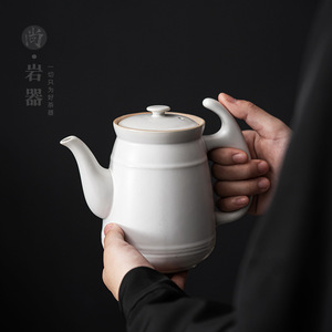 Tetera de cerámica elegante blanca de gran capacidad con tapa para preparar té de hierbas y hervir agua - Product Image 4