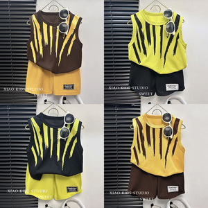 Nieuwe Stijl Zomer Jongens Casual Print Tweedelig Set Koreaanse Versie Pak Met Modieus Briefjack Vest En Korte Broek Voor Kinderen
