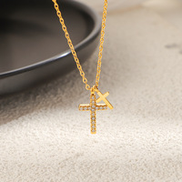 Collier géométrique premium YF8240 avec zircon croisé, collier de clavicule pour femmes, plaqué or 18 carats, acier inoxydable imperméable