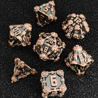 MINI PLANET – Ensemble de dés mécaniques futuristes en métal, 7 pièces, design armure science-fiction, dés polyédriques gravés, écologiques, pour DND COC RPG