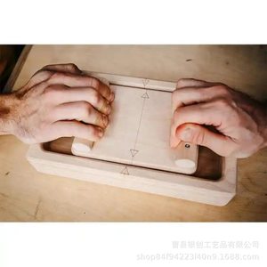 เครื่องฝึกความแข็งแรงของนิ้วมือและข้อมือ ทำจากไม้เนื้อแข็ง รุ่น Yc 325 อุปกรณ์ออกกำลังกายแบบรวมสำหรับการฝึกแข่งขันปล้ำมือและปีนหน้าผา - Product Image 3