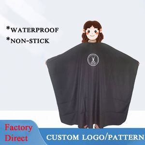 Cape de Salon Imperméable Personnalisable avec Logo, Cape de Coiffure Professionnelle Anti-adhérente, Cape de Barbier de Haute Qualité avec Boutons Pression - Product Image 3