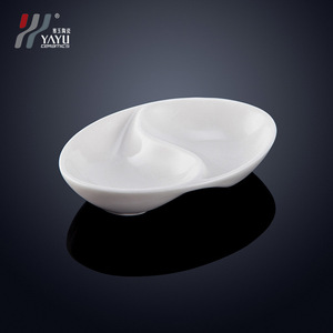 Plato para Salsas de Cerámica con Dos Compartimentos, Blanco Puro, Apto para Microondas, para Uso en Restaurantes y Hoteles - Product Image 3