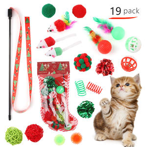 Nuevo Juego de Juguetes para Gatos de la Serie Navideña de Cross-Border Factory, Cabello Liso, Paquete con Cabeza de Tarjeta Navideña, Material de Pluma - Product Image 1