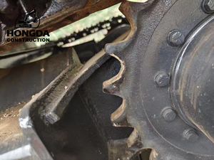 Komatsu 98% 6Ton ใหม่เครื่องขุดไฮดรอลิกใน PC60-7ขนาดเล็กในเซี่ยงไฮ้5ถึง6ตันเครื่องขุด PC60-6มือสองพร้อมมอเตอร์หลักและส่วนประกอบเครื่องยนต์ - Product Image 4