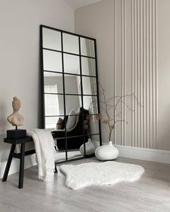 Scandinavische geruite decoratieve spiegel, milieuvriendelijk, handgemaakt metalen frame, spiegel in volle lengte voor vloer/wand, voor een modern huis - Product Image 4