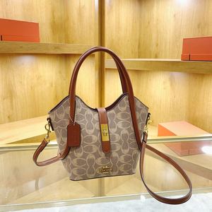 High-end Women's Vintage Style Printed Handbag, Large Capacity Casual <b>Backpack</b>, Geometric Shape Ladies' Bag.650 - Product Image 3