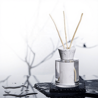 Diffuseur de parfum sans flamme Série Encre Lavée 150ml, Aromathérapie Thé d'Orient, Haut de gamme, Agréable, Longue durée, Pour une air frais dans la maison et la chambre