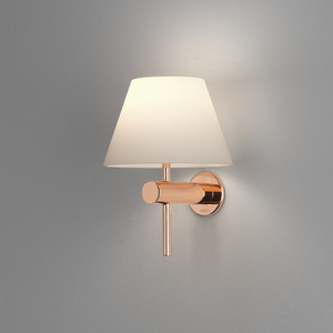 Lampe murale en fer laqué laiton mat de nouvelle conception avec abat-jour blanc en forme de cône - Product Image 1