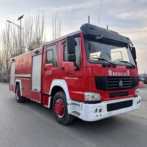 Camion de lutte contre l'incendie Sinotruk HOWO 4x2 avec réservoir d'<span class=keywords><strong>eau</strong></span> de 5000L-8000L à vendre aux Philippines et en Afrique - Product Image 3