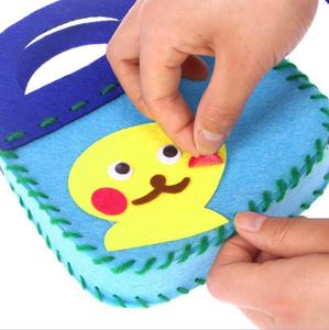 Kit <span class=keywords><strong>de</strong></span> couture DIY pour sac à main en feutre pour enfants et filles – Arts créatifs et loisirs créatifs - Product Image 3