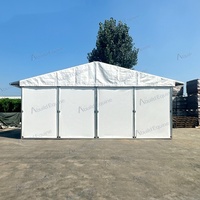 Panneau de box pour chevaux de luxe d'intérieur, équipement équestre d'usine, box temporaire pour chevaux