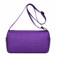 Sac bandoulière vintage en forme de baril, minimaliste et décontracté, avec sangle réglable, en nylon imperméable, disponible en gros
