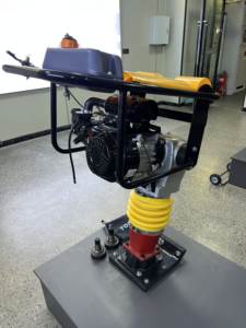 Apisonadora de Gasolina de 5.5HP para Construcción de Carreteras, Máquina Apisonadora de Gasolina Personalizable - Product Image 3