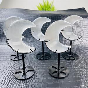 <span class=keywords><strong>Luna</strong></span> <span class=keywords><strong>de</strong></span> Selenita Transparente Tallada a Mano sobre Base, Escultura <span class=keywords><strong>de</strong></span> <span class=keywords><strong>Luna</strong></span> Creciente <span class=keywords><strong>de</strong></span> Cristal <span class=keywords><strong>de</strong></span> Yeso Natural para Decoración <span class=keywords><strong>de</strong></span> Espacios <span class=keywords><strong>de</strong></span> Sanación Espiritual - Product Image 1