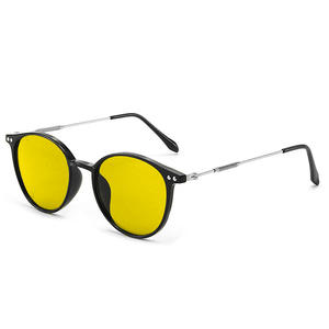 Gafas de Sol Redondas de Moda con Protección UV400 Anti-UV y Visión Nocturna para Hombre y Mujer, Bisagras Metálicas, Material de PC - Product Image 3