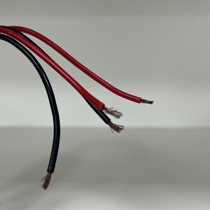 Epers ตัวเก็บประจุ<span class=keywords><strong>250VAC</strong></span> CBB60 <span class=keywords><strong>50</strong></span>/<span class=keywords><strong>60Hz</strong></span>, ตัวเก็บประจุโลหะโพรพิลีนฟิล์มโลหะทนทานต่อ5% สำหรับปั๊มน้ำตัวเก็บประจุ AC - Product Image 3